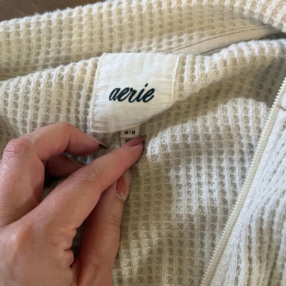 Aerie slightly cropped waffle quarter zip - Picture 2 of 3